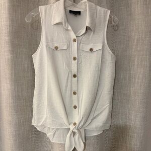 Fortune and Ivy Darby Tie Front Sleeveless Blouse